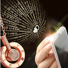 Carregar imagem no visualizador da galeria, Colar Projetor EU TE AMO em 100 idiomas - vários modelos